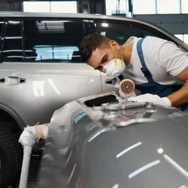Magic Touch Miami Body Shop repair shop photo 3