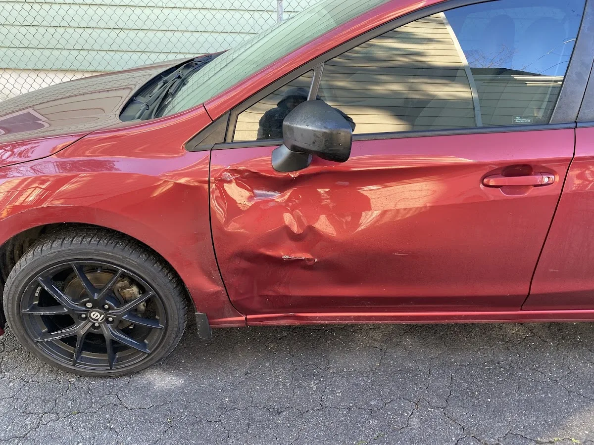Mandi Auto Body