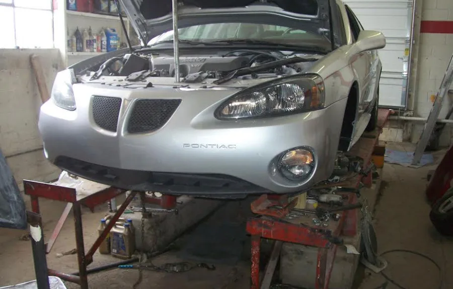 O'Neill's Body Shop repair shop photo 4