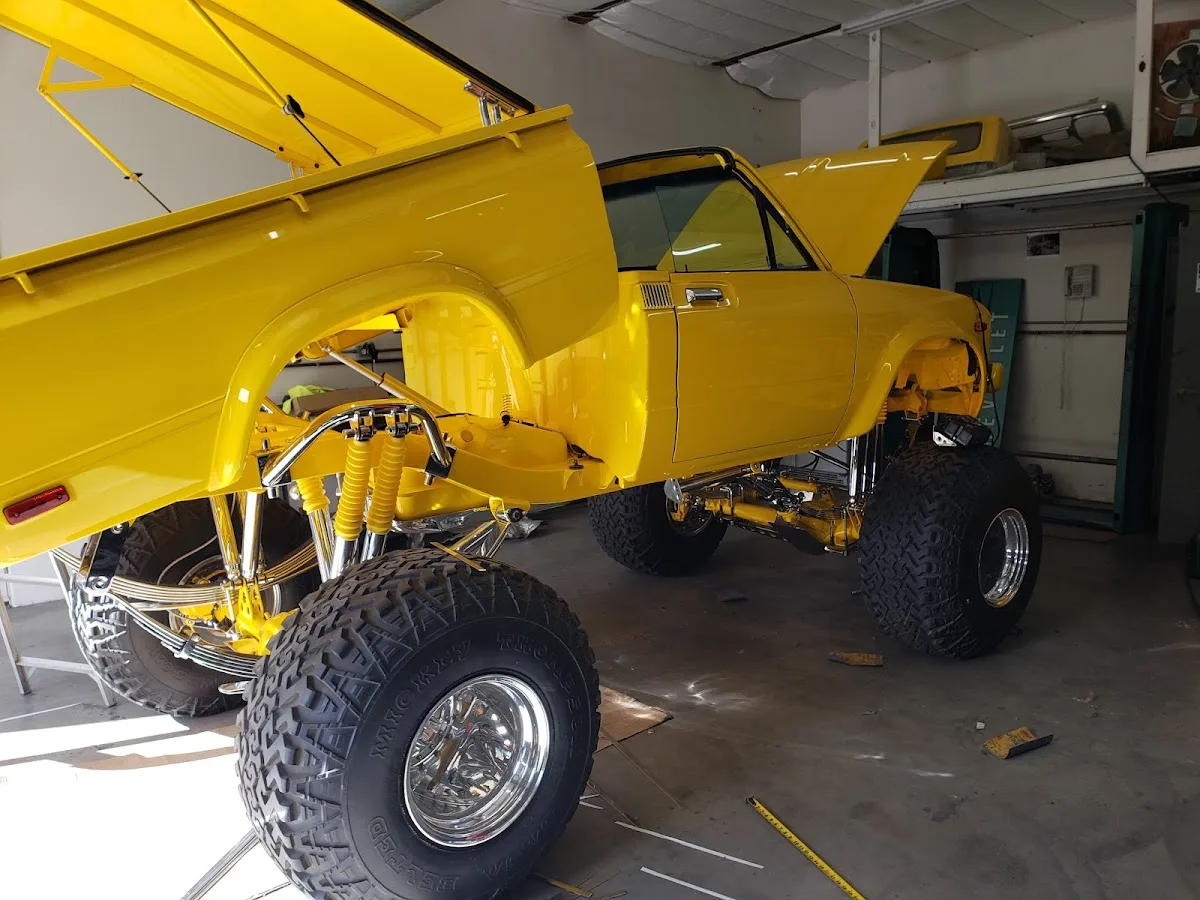 Orlando Auto Body - Mesa repair shop photo 2