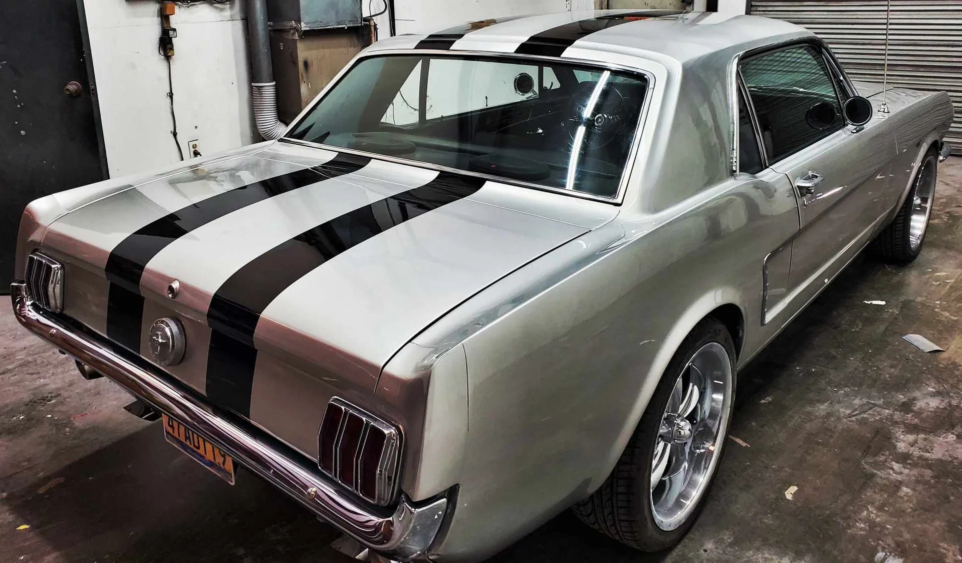 Peach Auto Painting & Collision - Huntsville body and paint repair shop photo 3