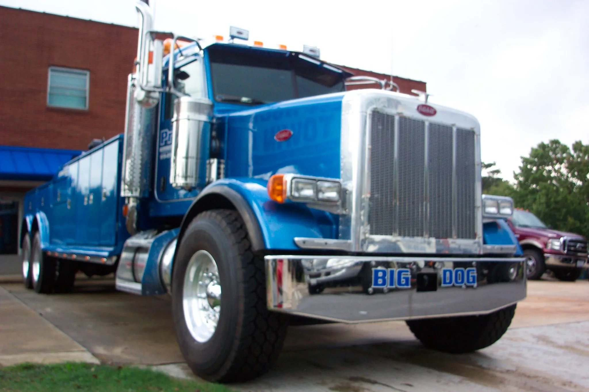 Price's Paint & Body Shop LLC repair shop photo 5