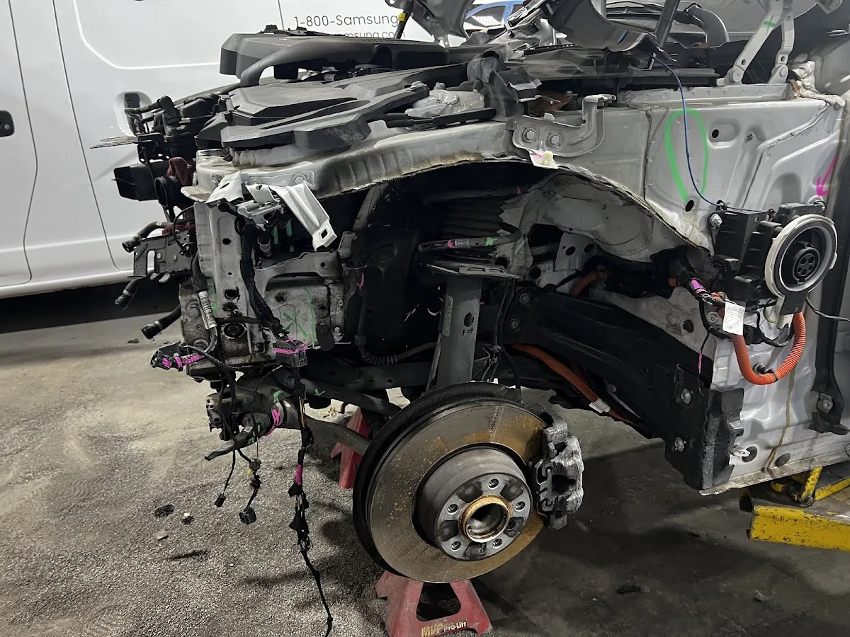 Pro Collision Center