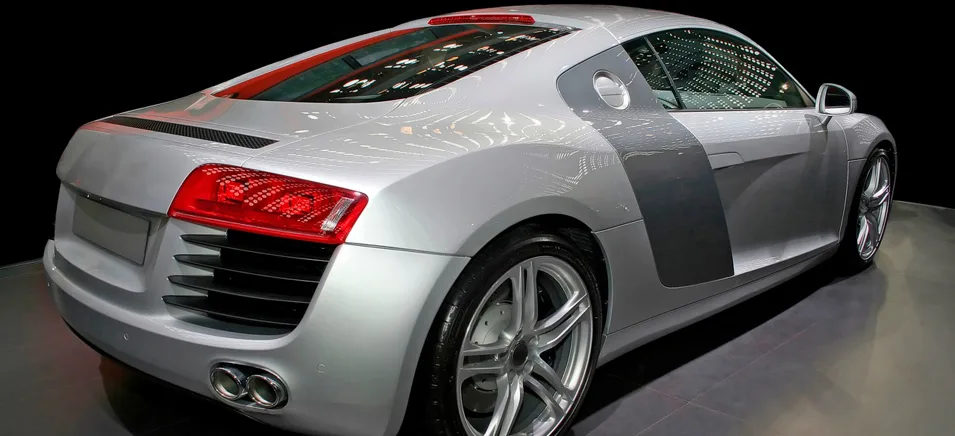 Rego's Auto Body repair shop photo 4