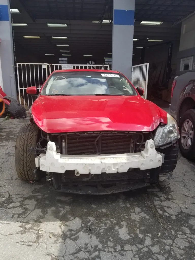 Ross Auto Body Shop LLC repair shop photo 4