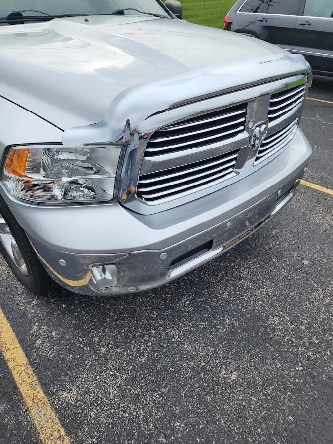 Russ Auto Body & Towing