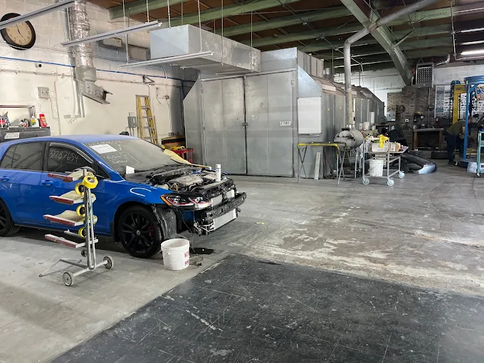 Sami Body Shop repair shop photo 6