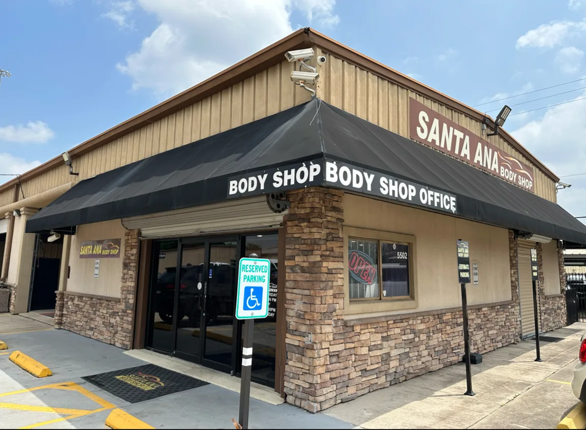 Santa Ana Body Shop of Houston 34th