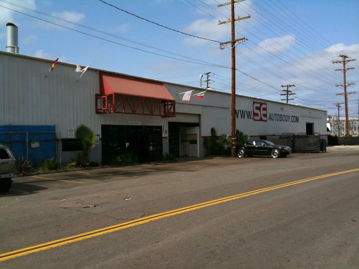 SE Autobody / Collision Center