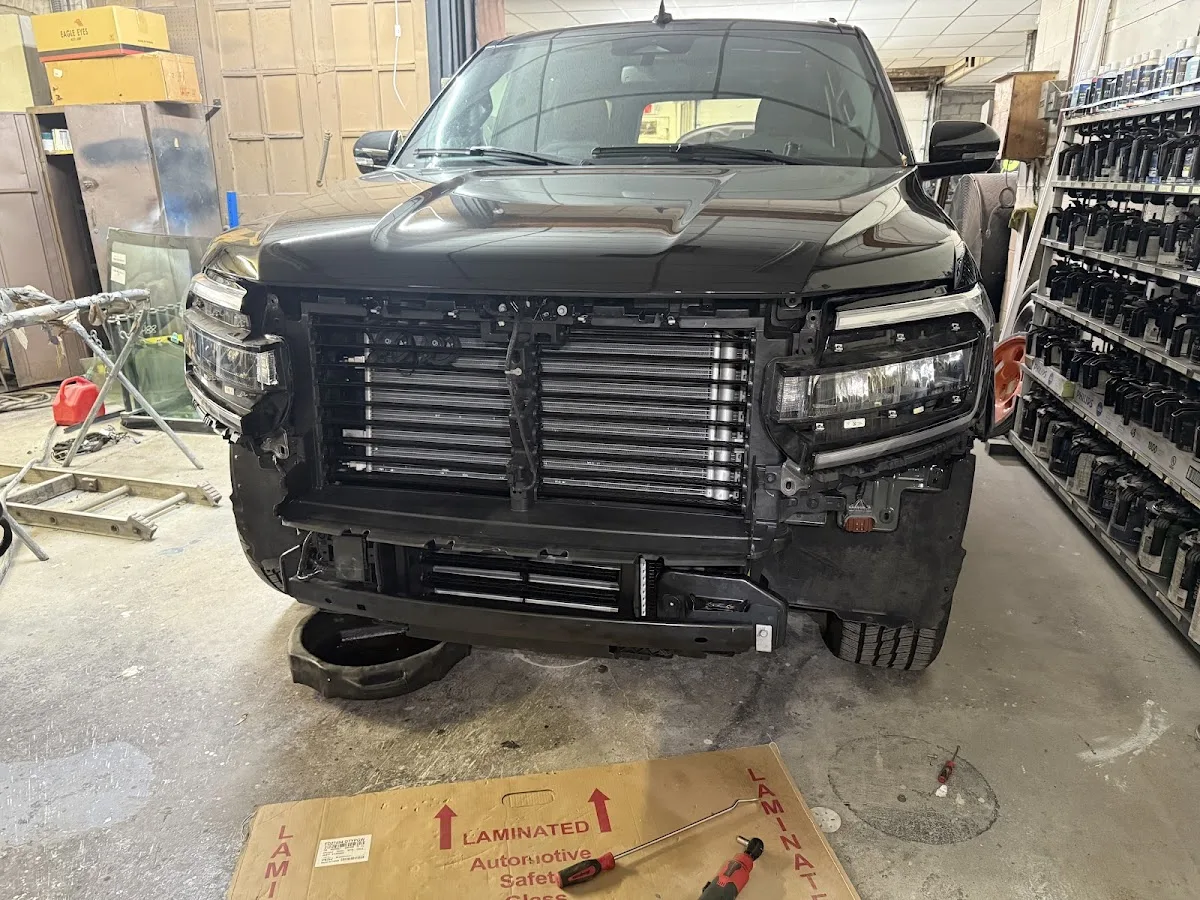 Sharif Auto Body