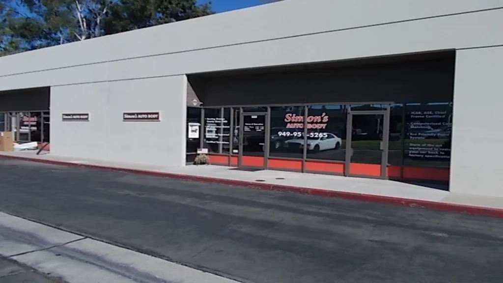 Simon's Auto Body