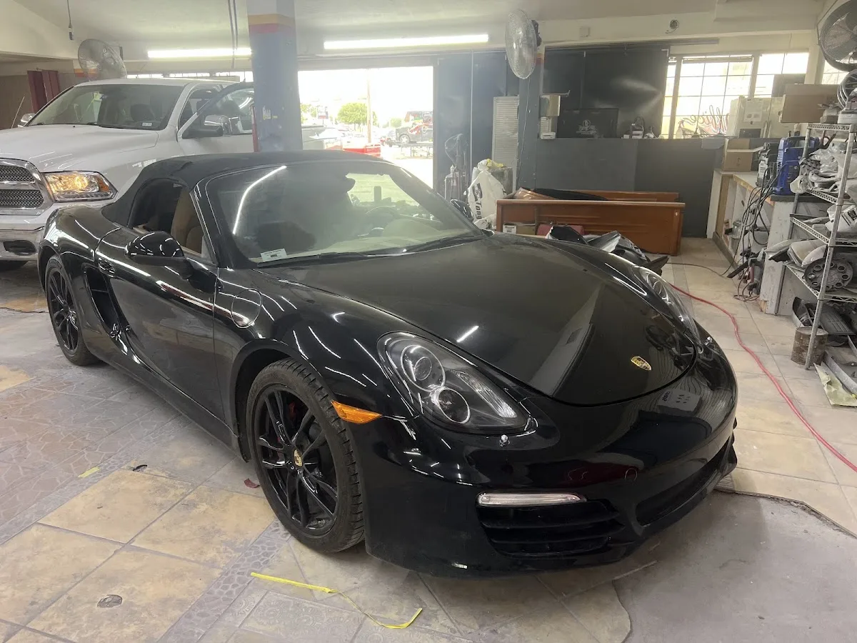 Speedy Collision Experts