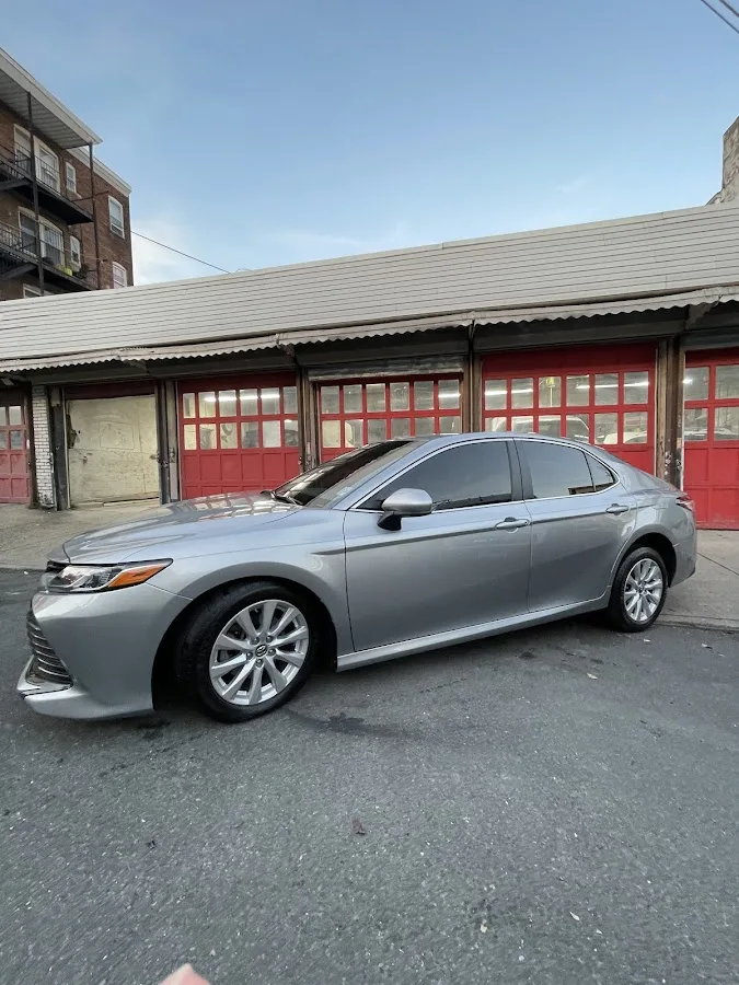 Statewide Collision Repair repair shop photo 1