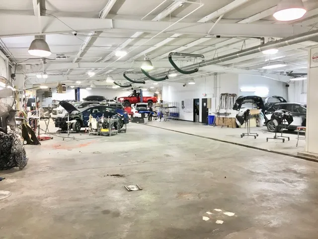 The Body Shop at Long repair shop photo 3