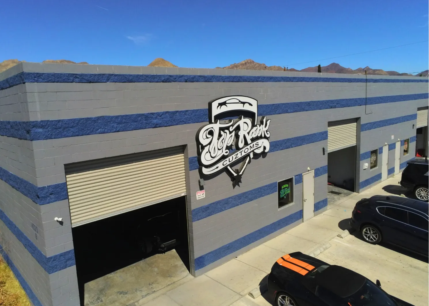 Top Rank Auto Body Shop & Wraps repair shop photo 2