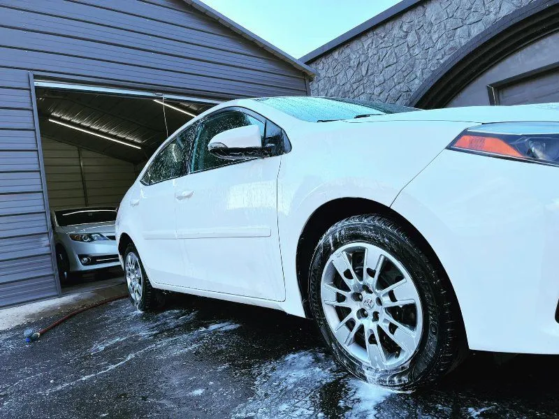 Trident Collision repair shop photo 5