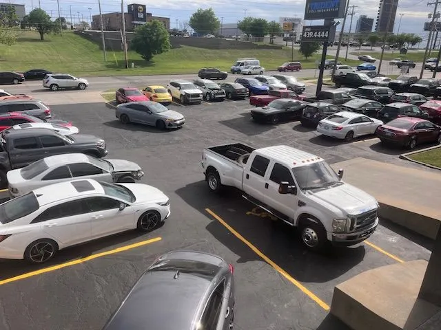 Trident Collision repair shop photo 6
