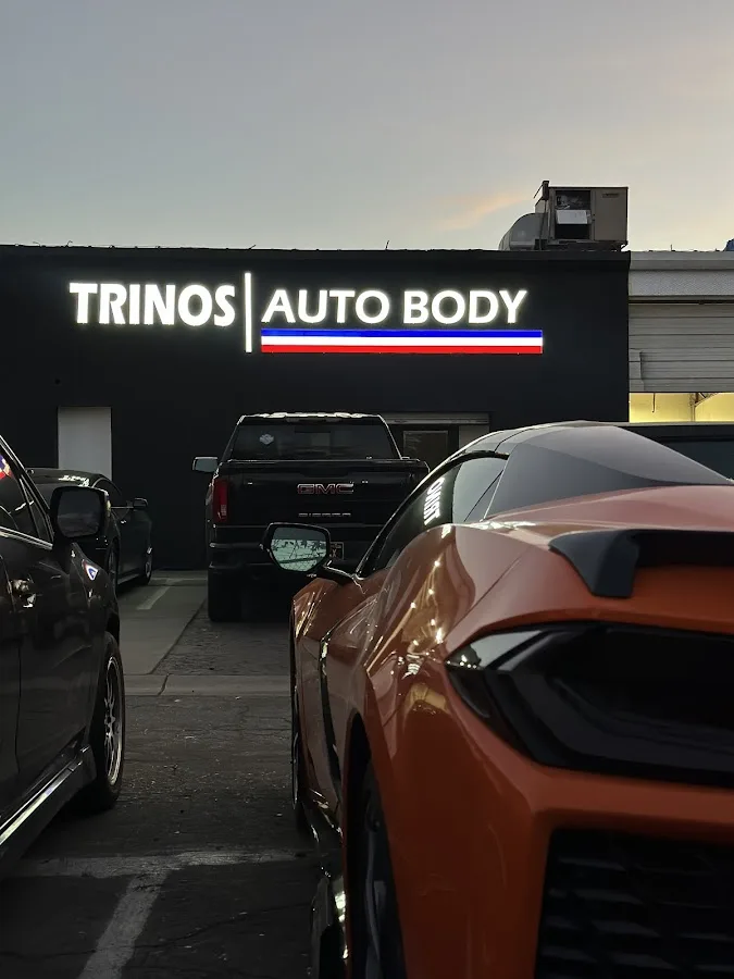 Trino's Auto Body