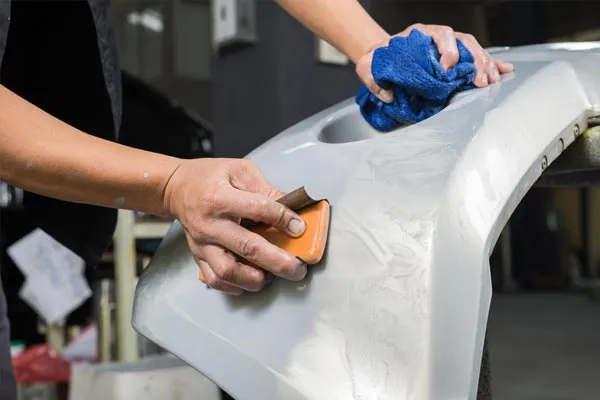 Ultimate Auto Touch-Ups repair shop photo 4