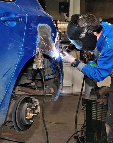 Valenz Autobody repair shop photo 2