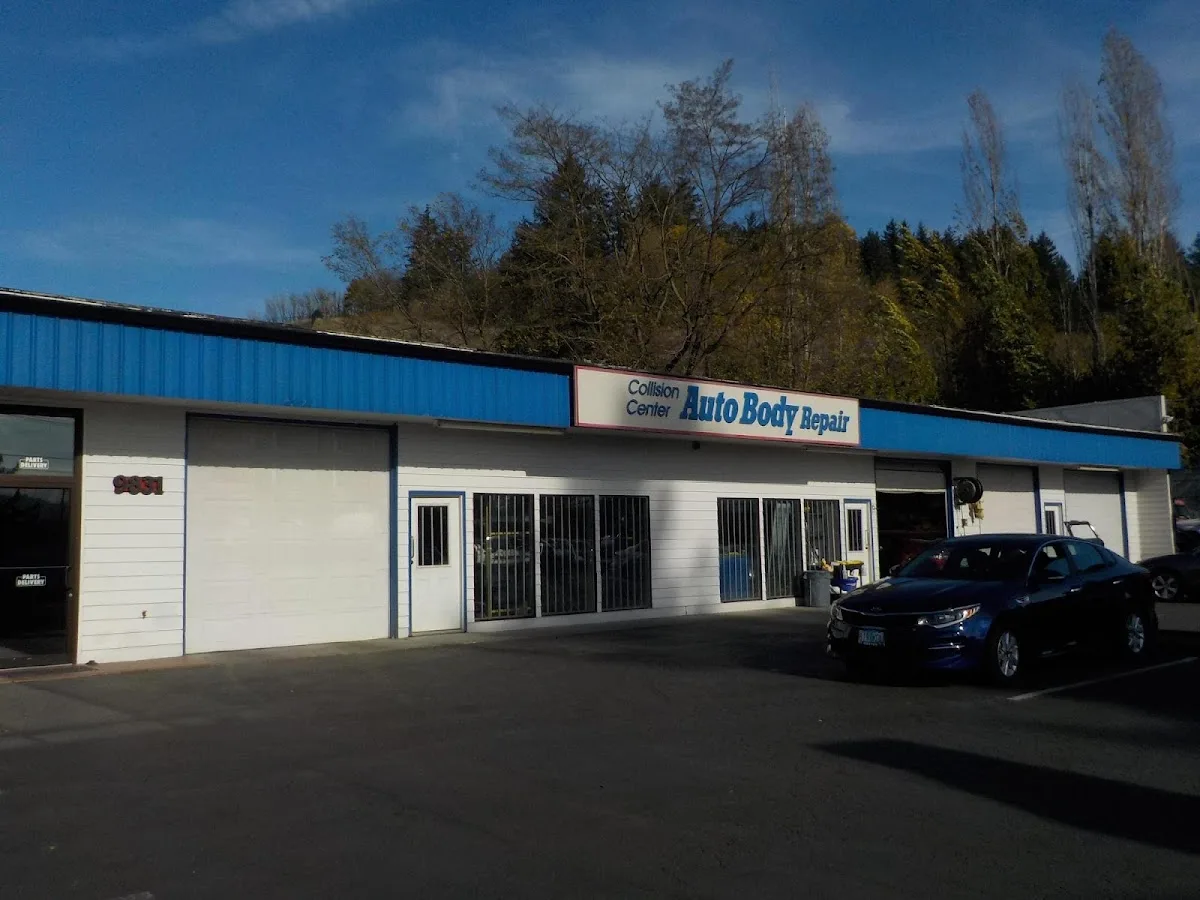 WOMACK AUTO BODY