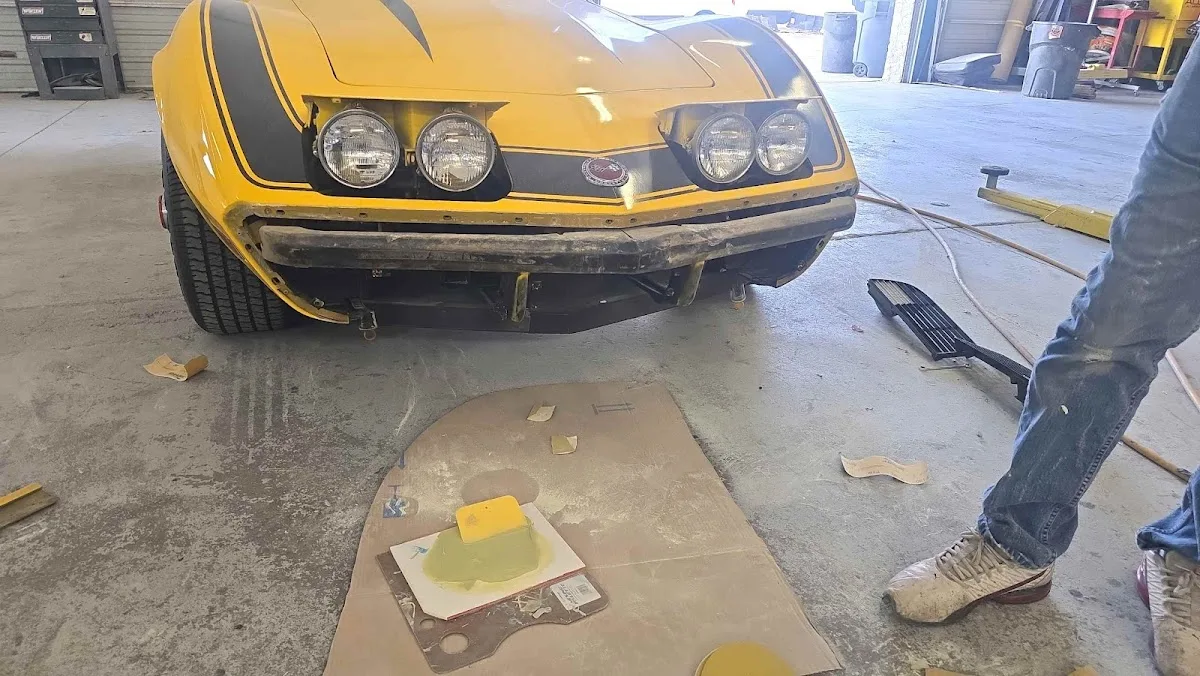 Wright Bet Auto Body repair shop photo 2
